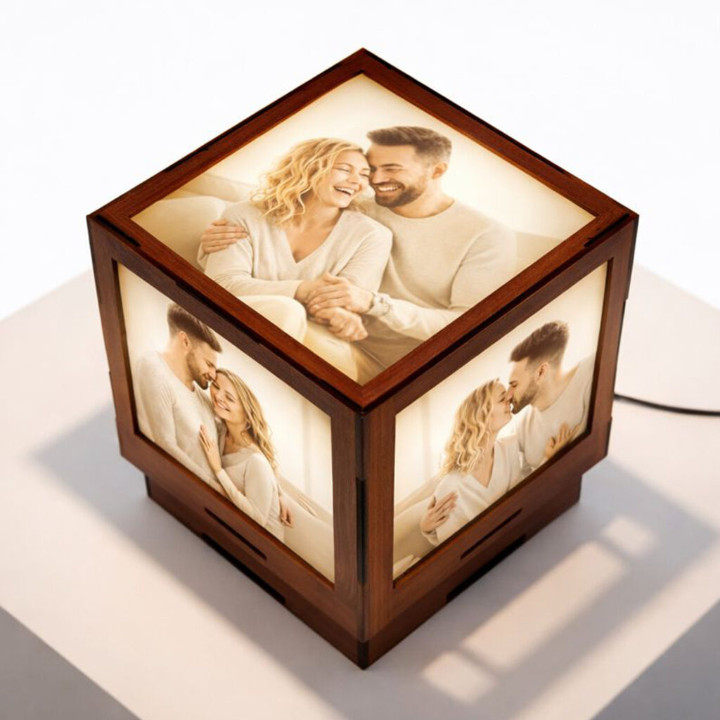 Personalized rotating photo lamp with 5 photos 4×6 inch